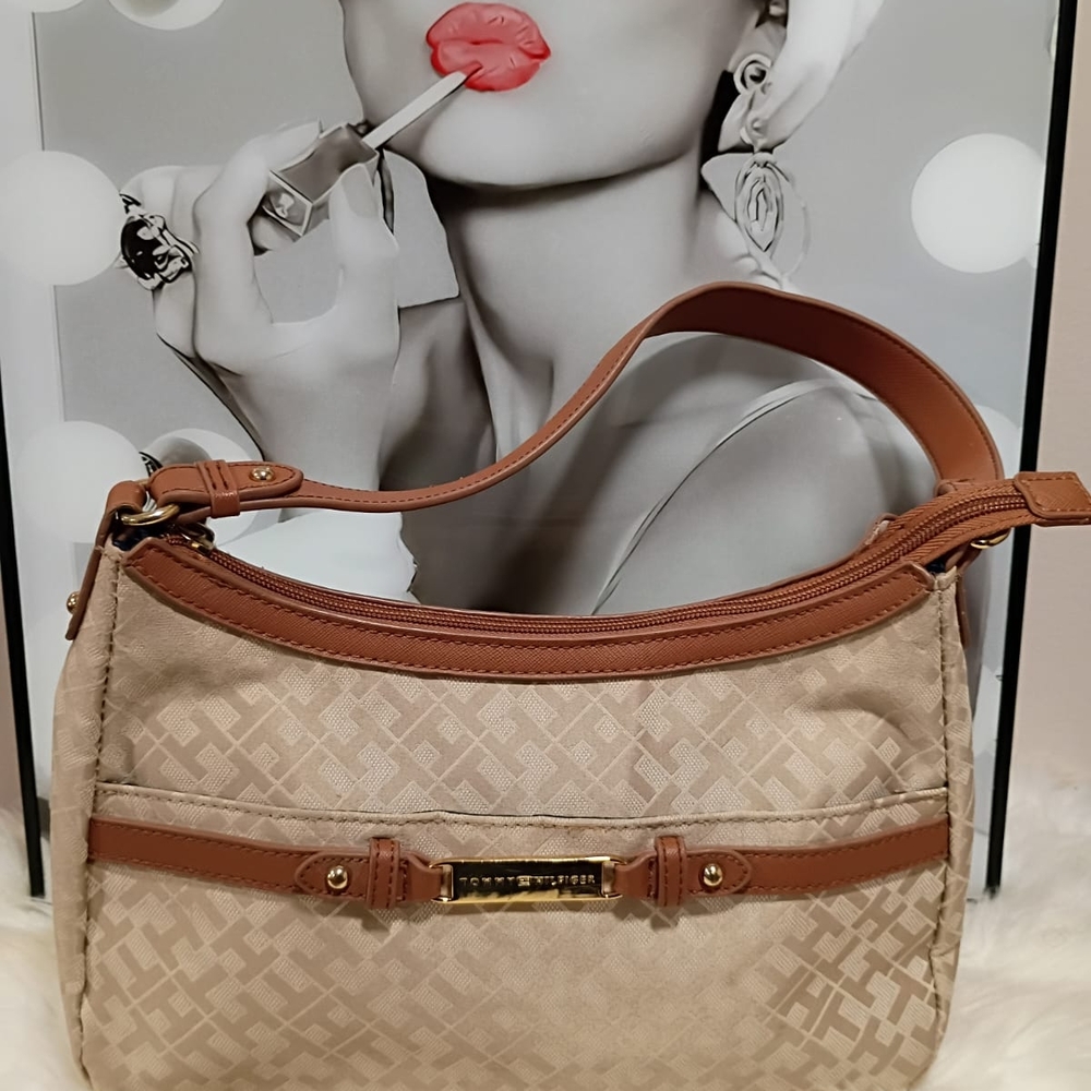 Tommy Hilfiger Tan and Brown Shoulder Bag